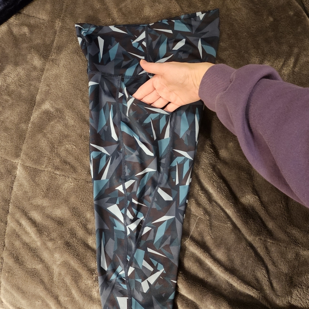 Senita Luxe Pace Leggings Kaleidoscope Blue - Picture 11 of 15